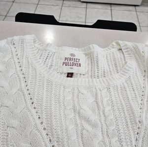 Beatiful white sweater